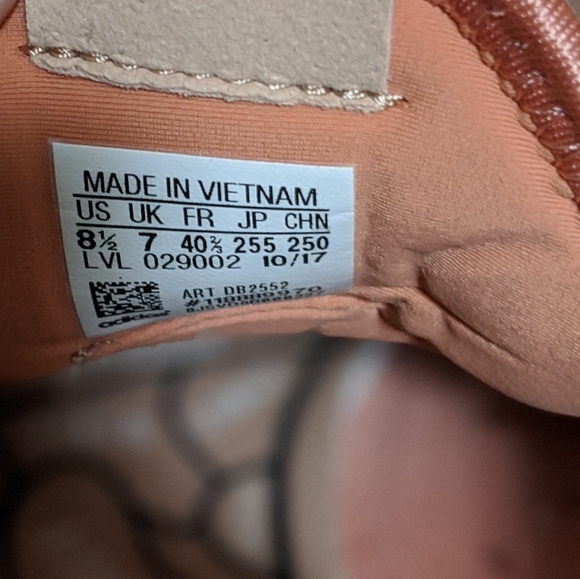 Women's Adidas

Pharrell Williams Tennis HU - Picture 2 of 8